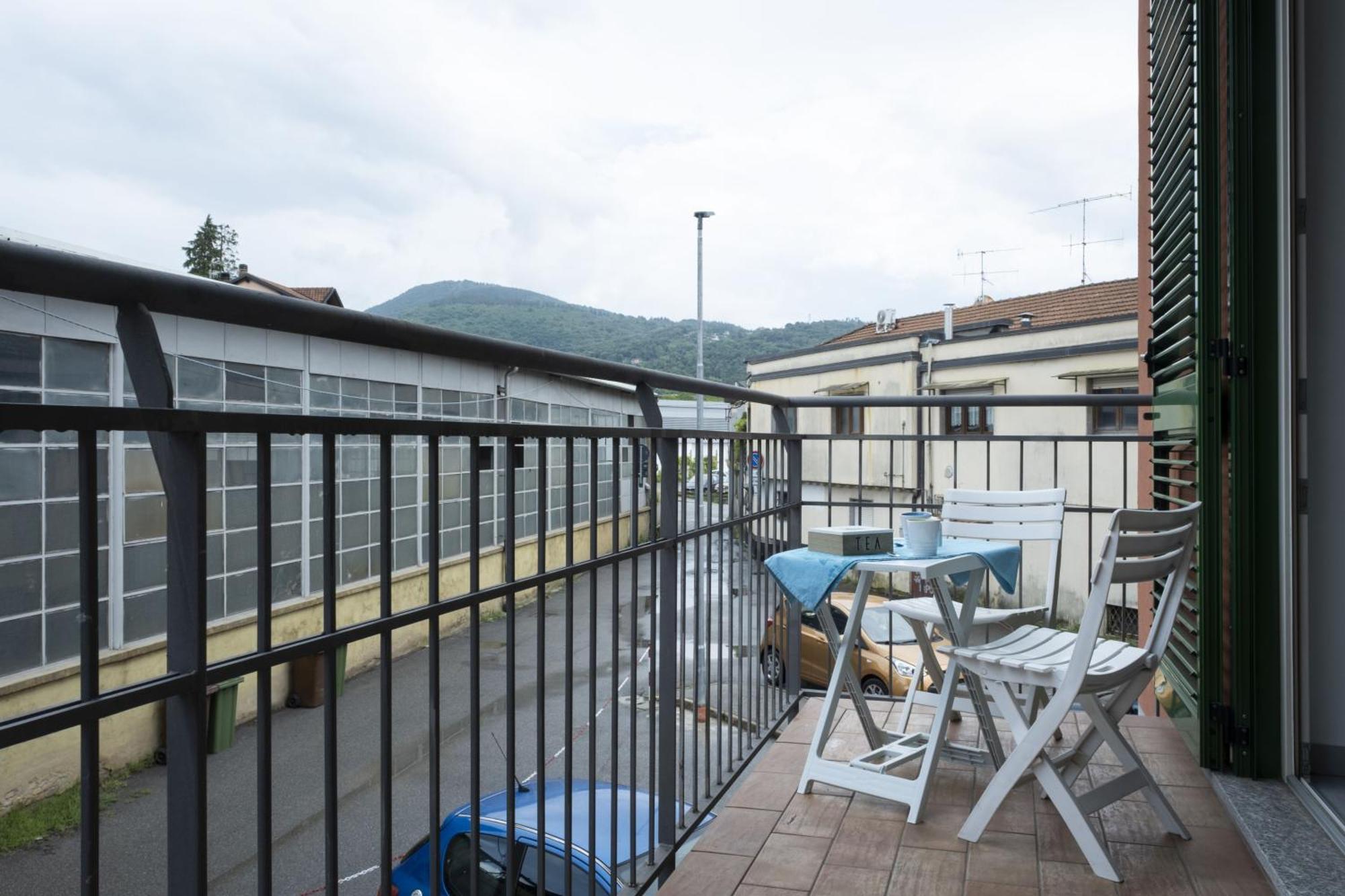 Appartamento Clalia Luino Exterior photo