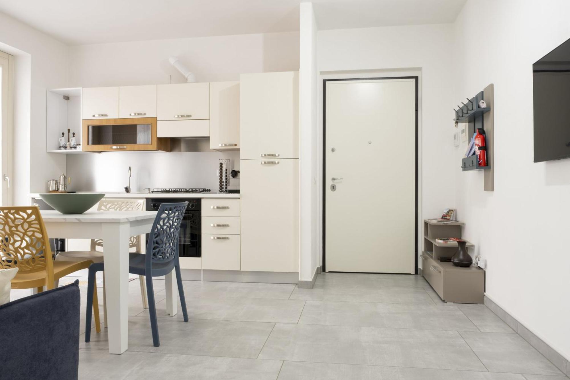 Appartamento Clalia Luino Exterior photo